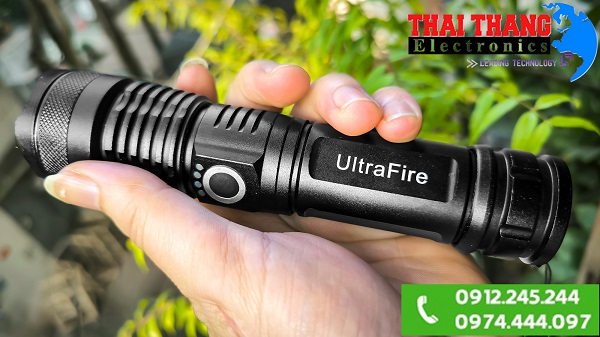 den20pin20tuan20tra20sieu20sang20ultrafire20xhp50