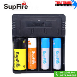 Sạc 4 pin 26650 Supfire dây USB